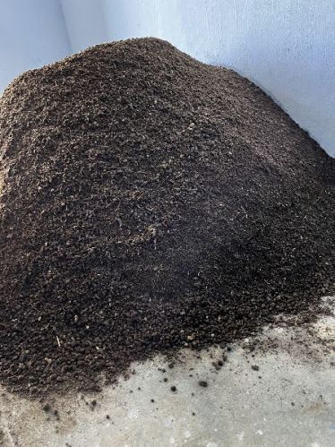Organic Cow Dung vermicompost, Brand Name : Heritage Soil