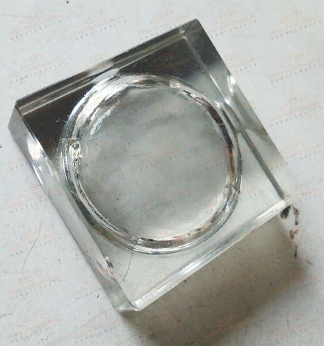 Plain Glass Square Paperweight, Feature : Clarity