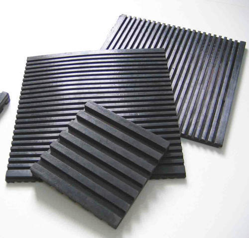 Rectangular Rubber Pads, For Industrial, Feature : Durable, Optimum Quality