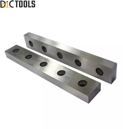 Polished AISI D3 Guillotine Shearing Knives, Feature : Disposable, Eco-Friendly, Fine Finish, Good Quality