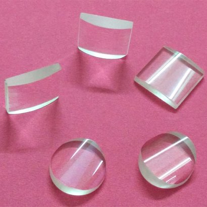 Crescent Polished Glass Cylindrical Lenses, For Optical Components, Pattern : Plain