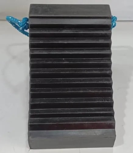Trucks Rubber Wheel Chock, For Parking Lot, Feature : Durable, Good Quality, High Strength