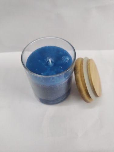 Cylindrical Jar Candle, For Fine Finished, Attractive Pattern, Stylish Design, Packaging Size : 4 Pieces