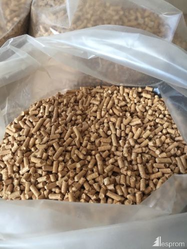 Wood Pellets, Pine Wood Pellets, Oak Wood Pellets,supper Quality Wood Pellets,white Pine Wood Pellet