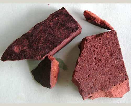 Semi Pure Kattha, Packaging Type : Brown, Purity : 90%