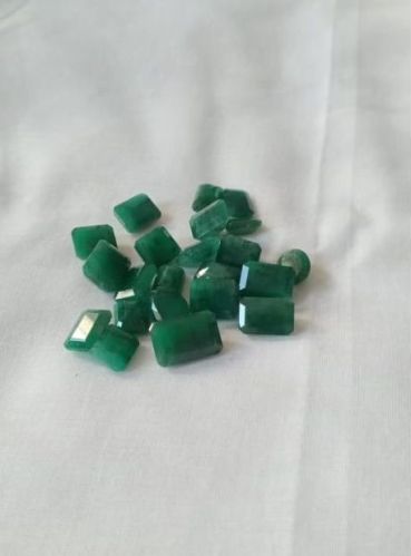 Rough Emerald Gemstone, For Jewellery, Shape : Oval Cut, Octagon