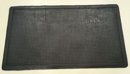 Pain Rubber Pin Entrance Mat, Feature : Durable, Easy To Clean, Fine Finish