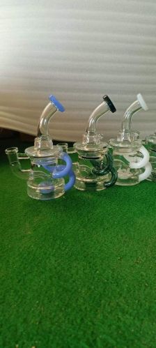 Coated 250gm Glass Smoking Bongs, Pipe Length : 6inch
