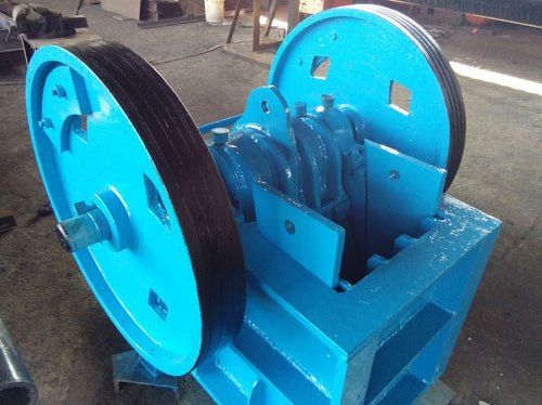 Coated Electric Single Toggle Jaw Crusher, Specialities : Rust Proof, Long Life, Minimum Maintenance