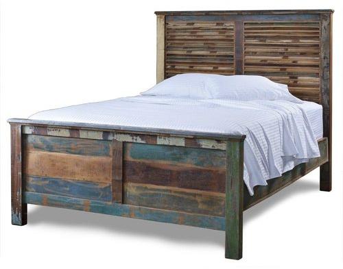 Polished 40-50 Kg Antique CA King Bed, Certification : PEFC Certified