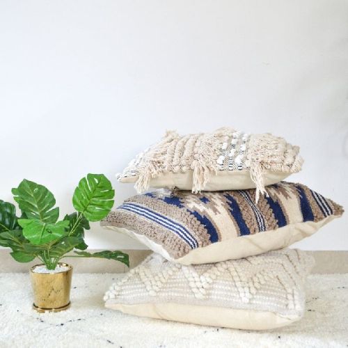 Rectanglar Cotton Cushion, For Home, Hotel, Office, Style : Antique