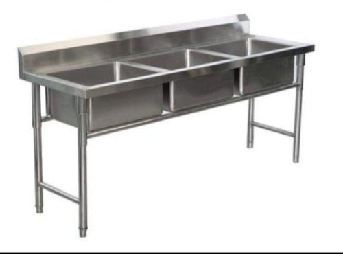 Stainless Steel Triple Bowl Sink, For Hotel, Restaurant, Feature : Anti Corrosive, Durable, High Quality