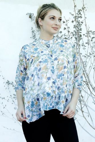 Ladies Blue Floral Printed Round Neck Top