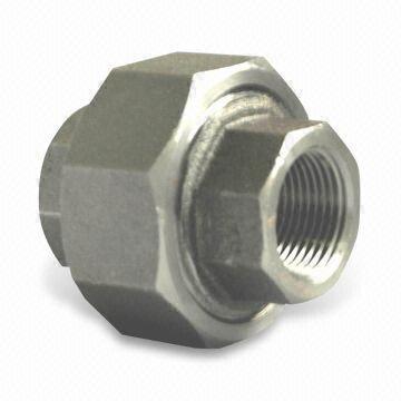 Round Polished Metal Pipe Coupling, For Perfect Shape, High Strength, Fine Finished, Color : Grey