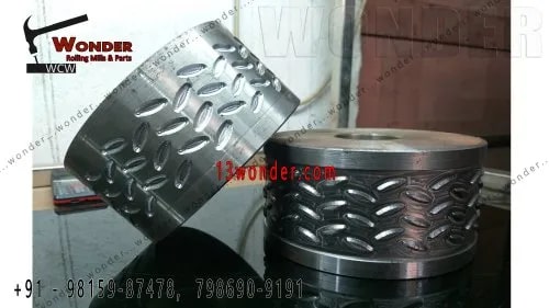 Polished CNC Designer Dies, For Industrial Use, Size : Standard