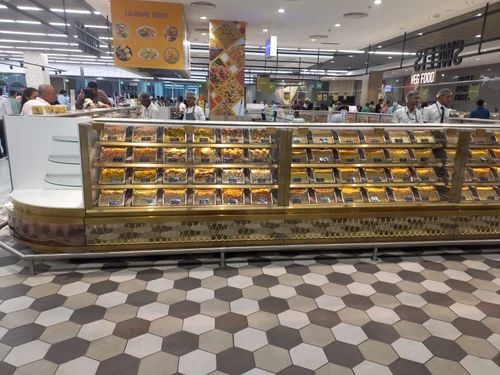 Rectangular Korean L Shape Bakery Counter, For Shop Use, Feature : Unique Designs