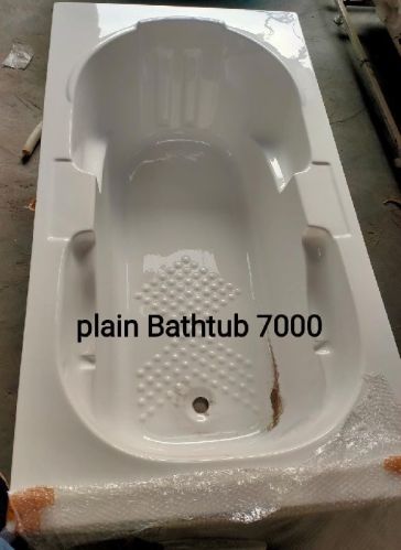 Polished Ceramic Plain Bathtub, Water Capacity : 10-20ltr, 20-30ltr