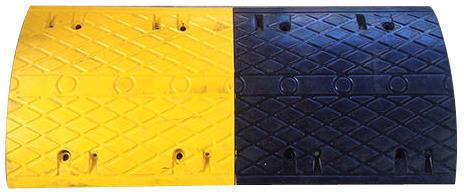 Rubber Speed Breakers, Width : 415mm / 350 Mm