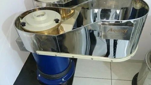 Polished Automatic Electric Banana Slicer Machine, For Industrial, Specialities : Rust Proof, Long Life