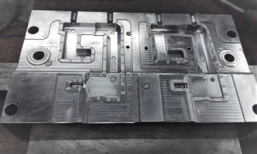 Multi Cavity Core Moulds