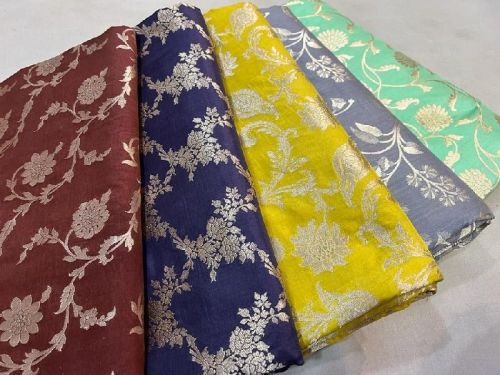 Pure Munga Silk Sarees, For Anti-Wrinkle, Shrink-Resistant, Age Group : Adults