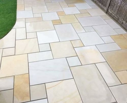 Mint White Indian Sawn Honed Sandstone Paving Slabs