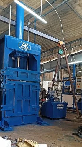 Hydraulic Waste Bottle Baling Machine, For Industrial, Certification : CE Certified