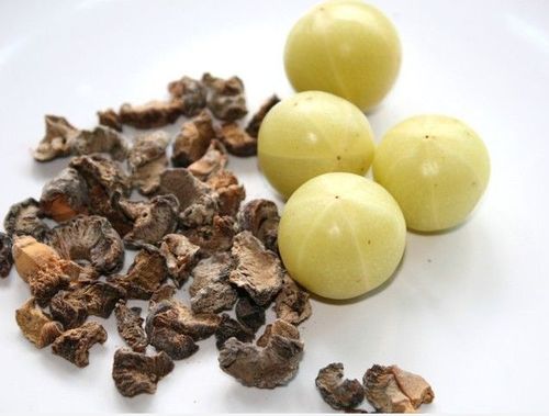 Dried Gooseberry, For Cooking, Form : Flakes