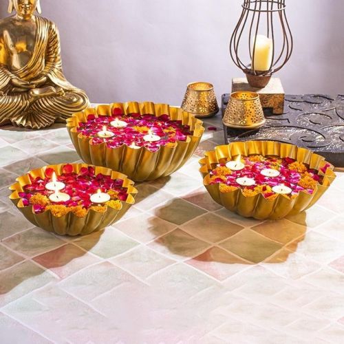 Diwali Urli Set Of 3 Items With Golden Finish