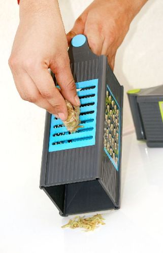 4 In 1 Vegetable Slicer and Grater