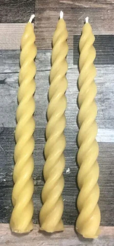 Polished Wax Yellow Spiral Candles, For Fine Finished, Attractive Pattern, Moisture Resistance, Packaging Size : 4 Piece