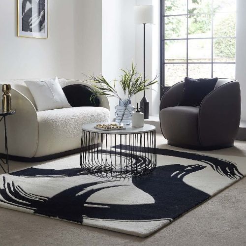 Handmade Geometrical Pure Woollen Carpet Brings Luxury and Enthralling Look To Living Room