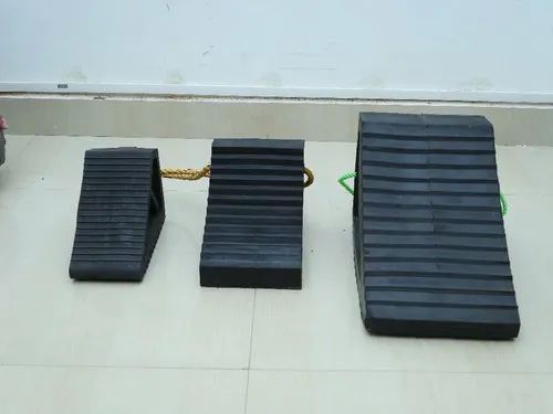 UTS Rubber Wheel Chocks, Shape : Rectangular