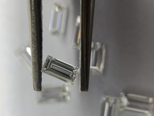 3.5x2.0mm Baguette Cut Diamond, Color : G+