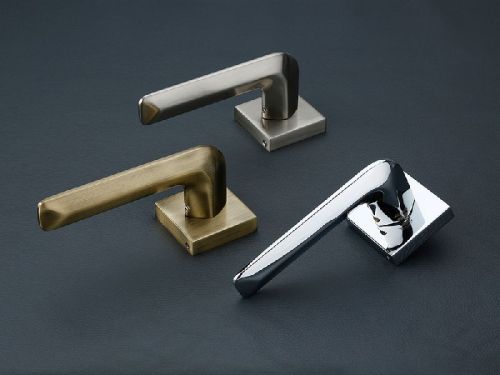 White Metal Handle, Size : Customized