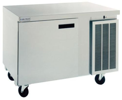 Rectangular Stainless Steel Delfield Refrigerated Work Table, For Restaurant, Hotel, Size : Standard