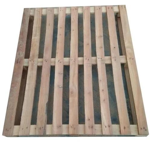 Rectangular Polished Four Way Pinewood Pallet, For Packaging Use, Capacity : 1 Ton