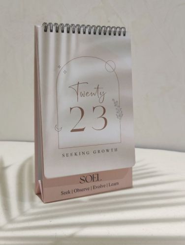 SOEL Seeking Growth Desk Calendar With Portrait Wiro