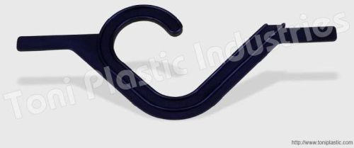 Plastic Mat Hanger, For Durable, Good Quality, Pattern : Plain