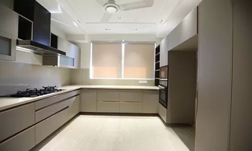 Polished Wooden U Shaped Modular Kitchen, For Home Use, Size : Customized