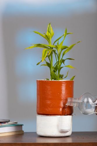 Terra Cotta Polished Natural Clay Self-Watering Planter, For Outdoor Use, Indoor Use, Decoration, Specialities : Waterproof