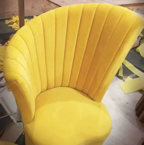 Polished Wooden High Back Chairs, Feature : Termite Proof, Stylish, Perfect Shape, Fine Finishing