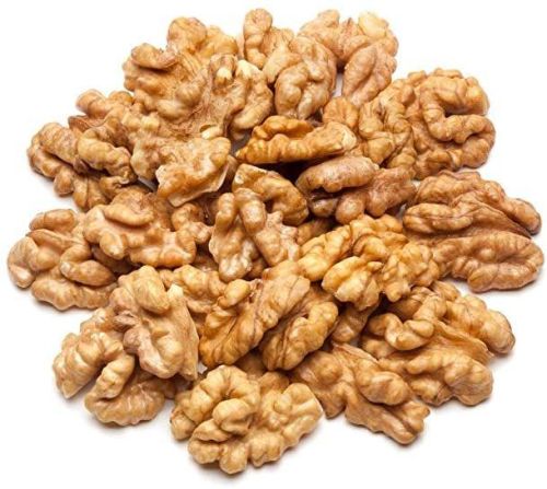 Walnut kernels, Benefits : Lower Blood Pressure, Supports Weight Control