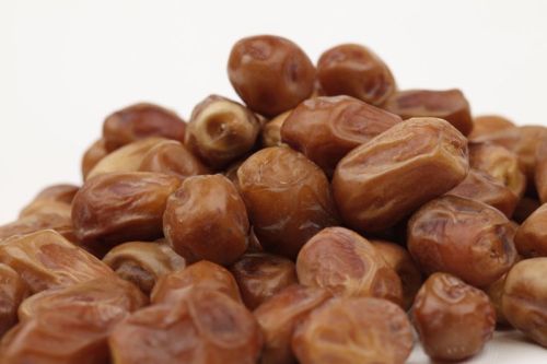 Light Brown Zahdi Dates, Packaging Size : 5kg