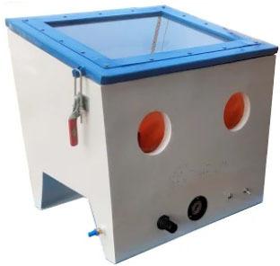 440V 1000-2000 Kg Electric Suction Blasting Small Cabinet