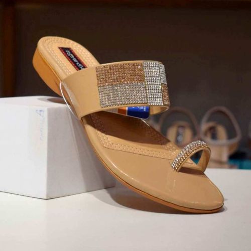 Synthetic 150-200gm Ladies Slippers Toe, Size : 38-41, 38-41