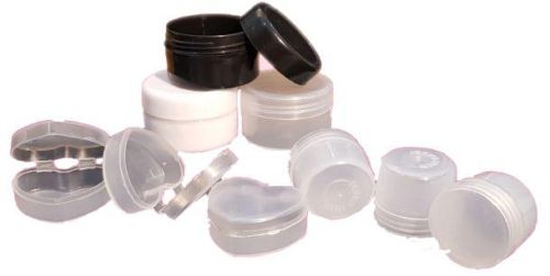 Plastic Lip Balm Container, For Cosmetic Storage, Packaging Size : 3ml, 5ml 10ml