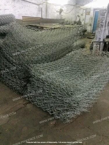 Customized GI Wire Crate, Color : Silver