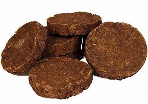 Dark Brown Organic Cow Dung Cake, For Agricultural, Home, Shape : Round