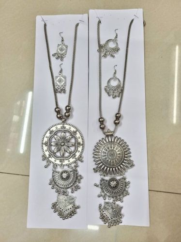Polished Oxidized Silver Artificial Handmade Necklace Set, Occasion : Festival Wear